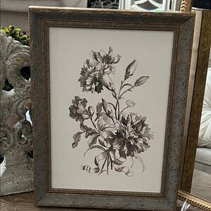 NEW! Vintage Inspired Elegant Ornate Gold Framed Floral Art Canvas